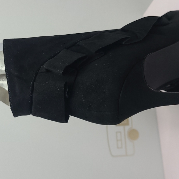 Women's Booties - Picture 9 of 14